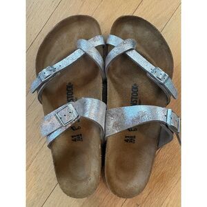 Birkenstock Mayari in a Washed Metallic Silver color